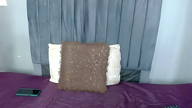 ChubbyBuddyxXx online show from 03-22-26, 04:08