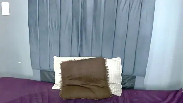 ChubbyBuddyxXx online show from 03-25-26, 03:39