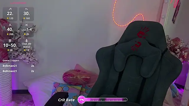 Snapshot of Adetta chatting on 02-10-26, 10:36 Adetta online show from 02-10-26, 10:36