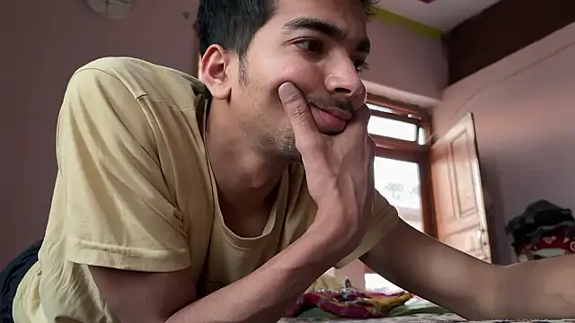 Snapshot of Sweetfucker_ chatting on 02-25-26, 12:49 Sweetfucker online show from 02-25-26, 12:49