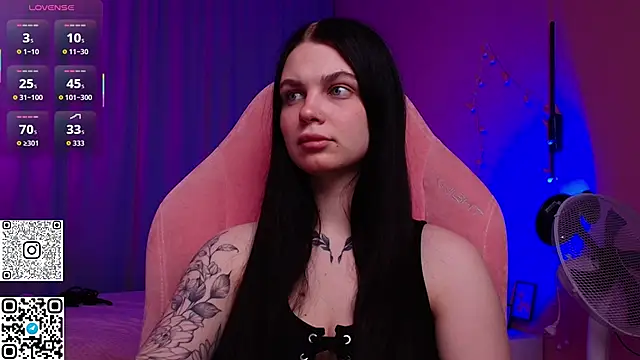 Michela Fruet online show from 03-21-26, 01:07