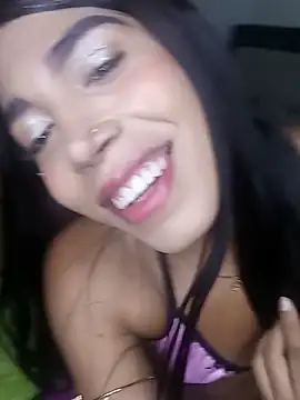 Snapshot of AmbarFoxx_ chatting on 05-18-26, 08:30 AmbarFoxx online show from 05-18-26, 08:30
