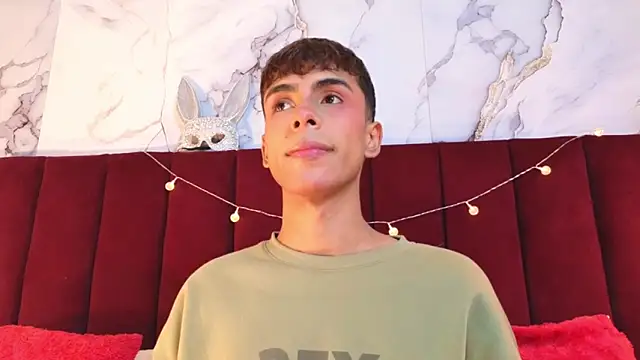 PrincePoppy online show from 09-29-25, 08:36