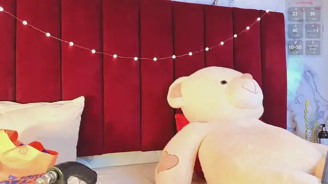 PrincePoppy online show from 11-18-25, 09:18