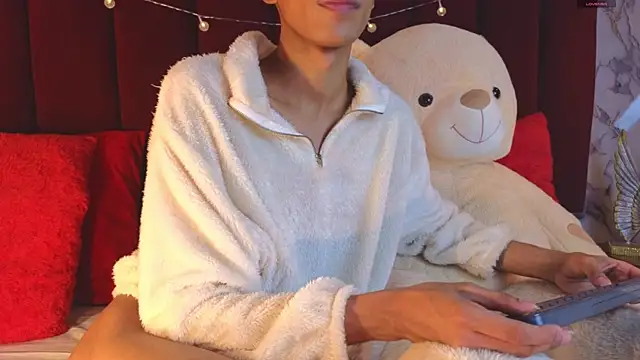 PrincePoppy online show from 10-16-25, 08:28