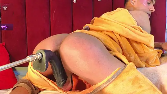 PrincePoppy online show from 10-26-25, 08:48