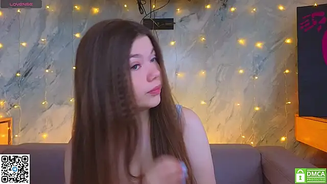 miss bubbles  online show from 05-24-26, 02:00