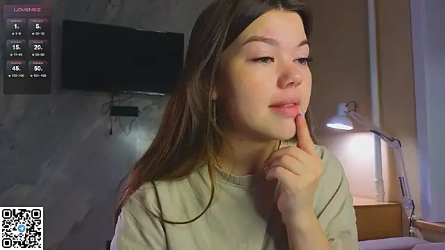 miss bubbles  online show from 11-05-25, 12:25