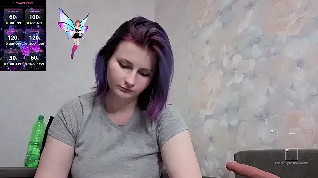 Alyssa Fortuin online show from 11-20-25, 01:45