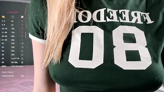 OdelynaFrake online show from 10-26-25, 05:24