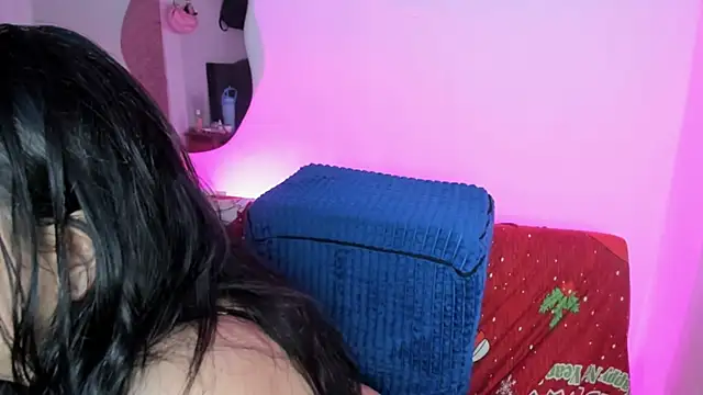 snow doll online show from 12-19-25, 10:45