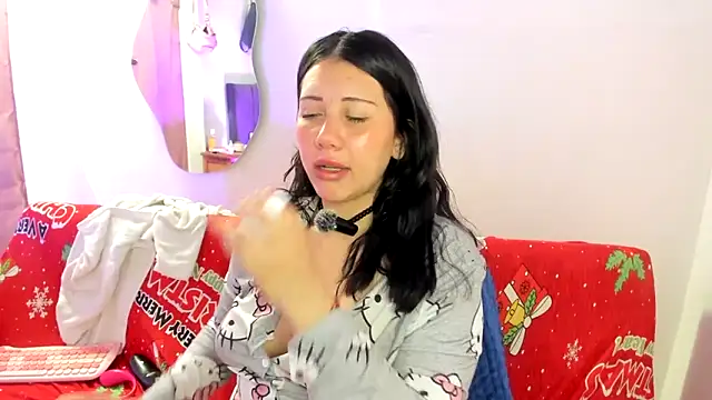 snow doll online show from 12-17-25, 04:34