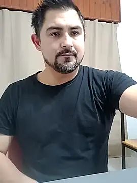 Bradd 32 online show from 07-19-26, 06:55
