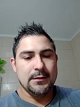 Bradd 32 online show from 05-21-26, 12:02