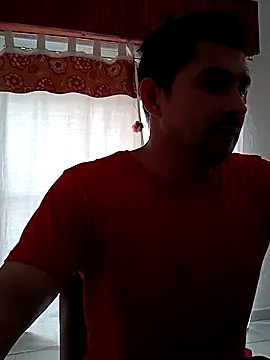 Bradd 32 online show from 05-29-26, 06:36