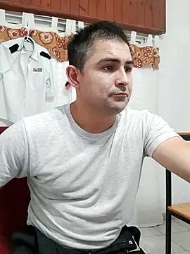 Bradd 32 online show from 04-14-26, 11:26