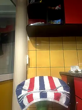 adiluci1 online show from 11-02-25, 04:39