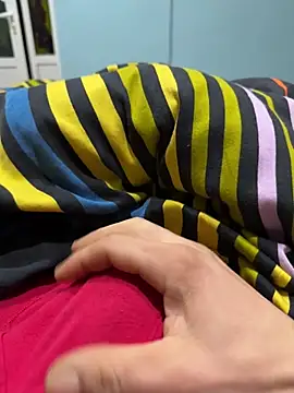 adiluci1 online show from 02-22-26, 03:42