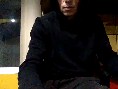 adiluci1 online show from 12-21-25, 05:58