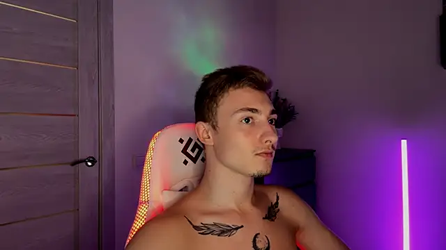 Artur  Skott online show from 11-10-25, 07:08