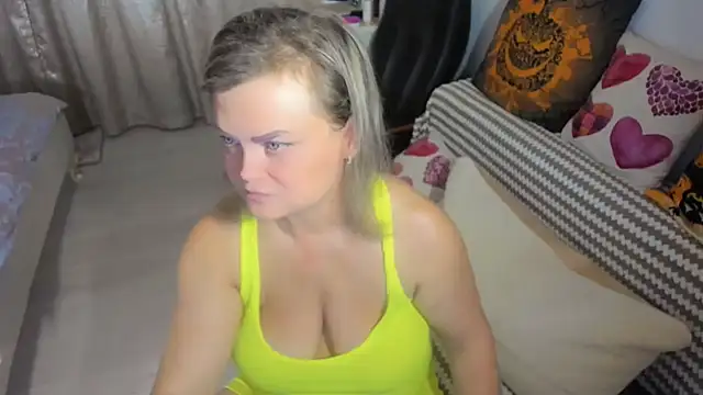 MildMature online show from 10-16-25, 08:06