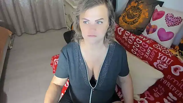 MildMature online show from 11-18-25, 06:11