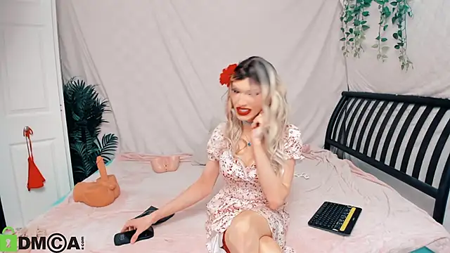 Mia Miss Sensual online show from 06-16-26, 10:10