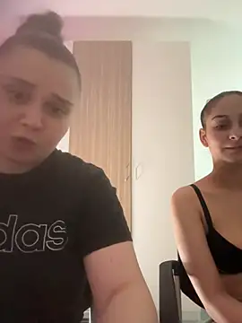 FemmeAffair online show from 04-01-26, 08:06