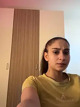 Snapshot of FemmeAffair chatting on 02-10-26, 11:15 FemmeAffair online show from 02-10-26, 11:15