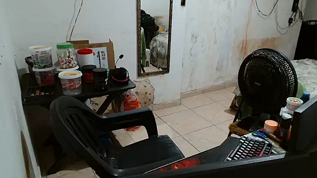 Snapshot of Leonino231 chatting on 11-13-25, 09:51 Leonino231 online show from 11-13-25, 09:51