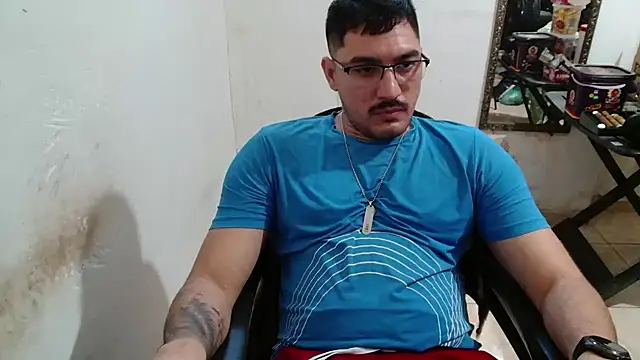 Snapshot of Leonino231 chatting on 09-18-25, 11:35 Leonino231 online show from 09-18-25, 11:35