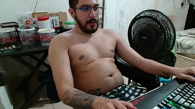 Snapshot of Leonino231 chatting on 12-02-25, 07:59 Leonino231 online show from 12-02-25, 07:59