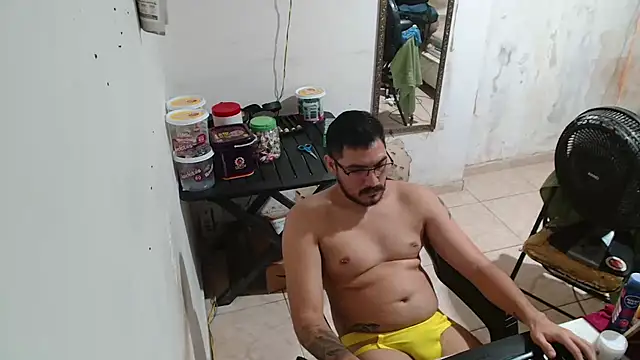 Snapshot of Leonino231 chatting on 01-07-26, 05:23 Leonino231 online show from 01-07-26, 05:23