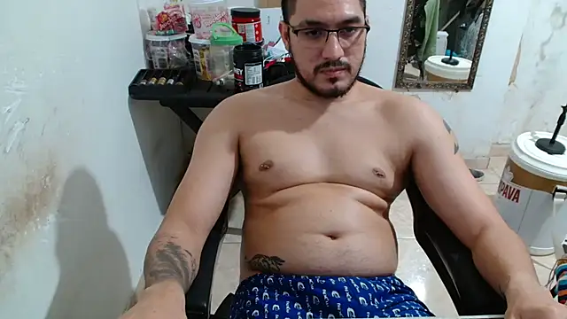 Snapshot of Leonino231 chatting on 10-11-25, 04:46 Leonino231 online show from 10-11-25, 04:46