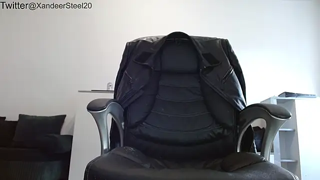 Xandeer Steel online show from 10-27-25, 01:45