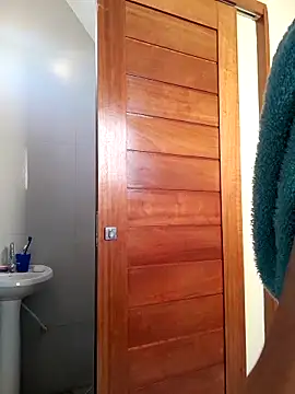 thur 18 online show from 10-06-25, 07:58