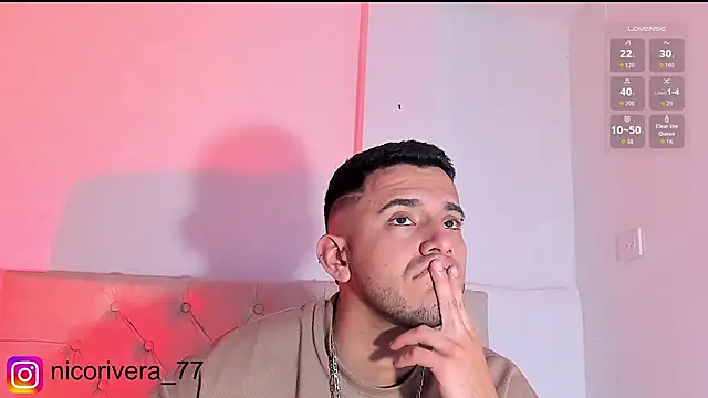 Snapshot of nico_rivera chatting on 09-17-25, 03:30 nico rivera online show from 09-17-25, 03:30