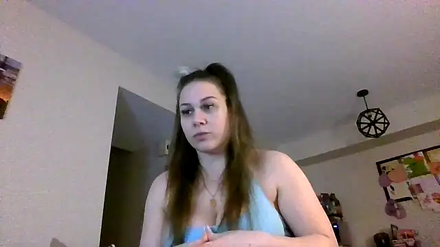 Snapshot of thedevinemama chatting on 02-09-26, 02:09 thedevinemama online show from 02-09-26, 02:09