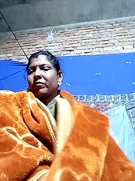 Savita992 online show from 12-19-25, 06:21