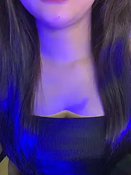 Linhtruong  online show from 04-01-26, 04:03