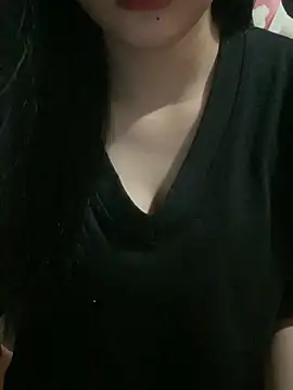 Snapshot of Linhtruong_ chatting on 09-20-25, 04:17 Linhtruong  online show from 09-20-25, 04:17