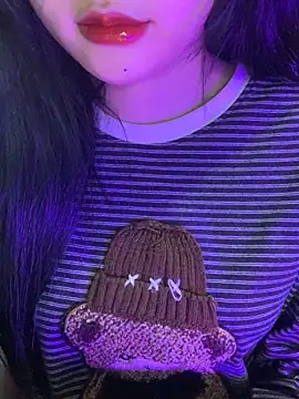 Linhtruong  online show from 02-14-26, 03:51