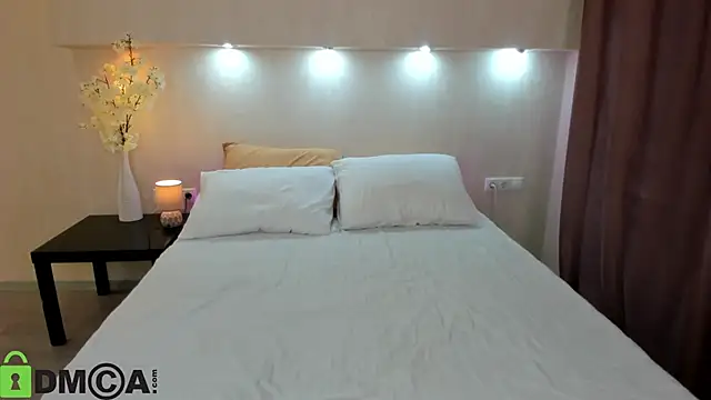 Adelina Bliss online show from 12-20-25, 01:08