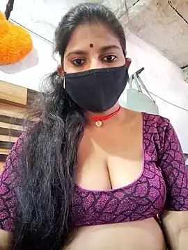 Snapshot of Daisygirl9 chatting on 05-31-26, 11:27 Daisygirl9 online show from 05-31-26, 11:27