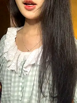 Nhinhi18 online show from 12-20-25, 03:37