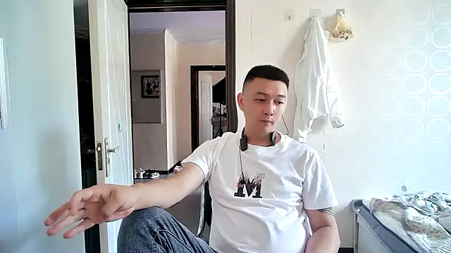 Snapshot of ciaodong chatting on 05-26-26, 06:22 ciaodong online show from 05-26-26, 06:22