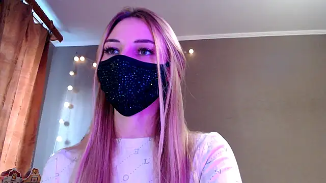 Snapshot of Iris_lave chatting on 01-11-26, 01:51 Iris lave online show from 01-11-26, 01:51