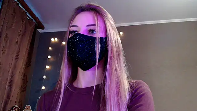 Snapshot of Iris_lave chatting on 01-08-26, 01:39 Iris lave online show from 01-08-26, 01:39