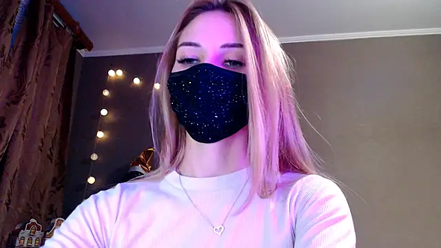 Snapshot of Iris_lave chatting on 01-10-26, 02:45 Iris lave online show from 01-10-26, 02:45