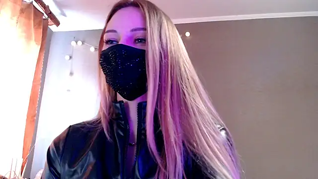 Snapshot of Iris_lave chatting on 03-03-26, 01:18 Iris lave online show from 03-03-26, 01:18